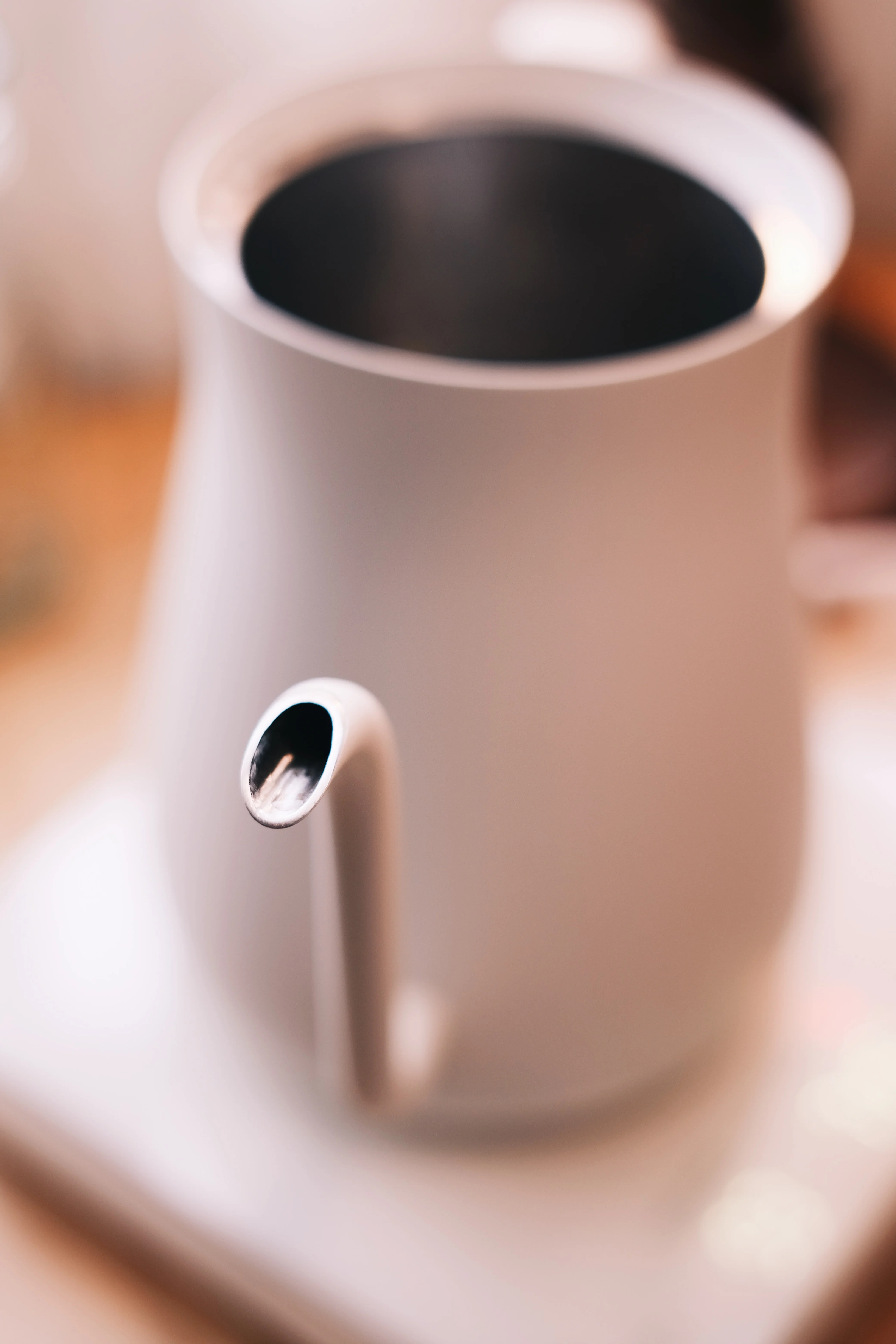 Alpha Electric Kettle with Temperature Control - Image 6