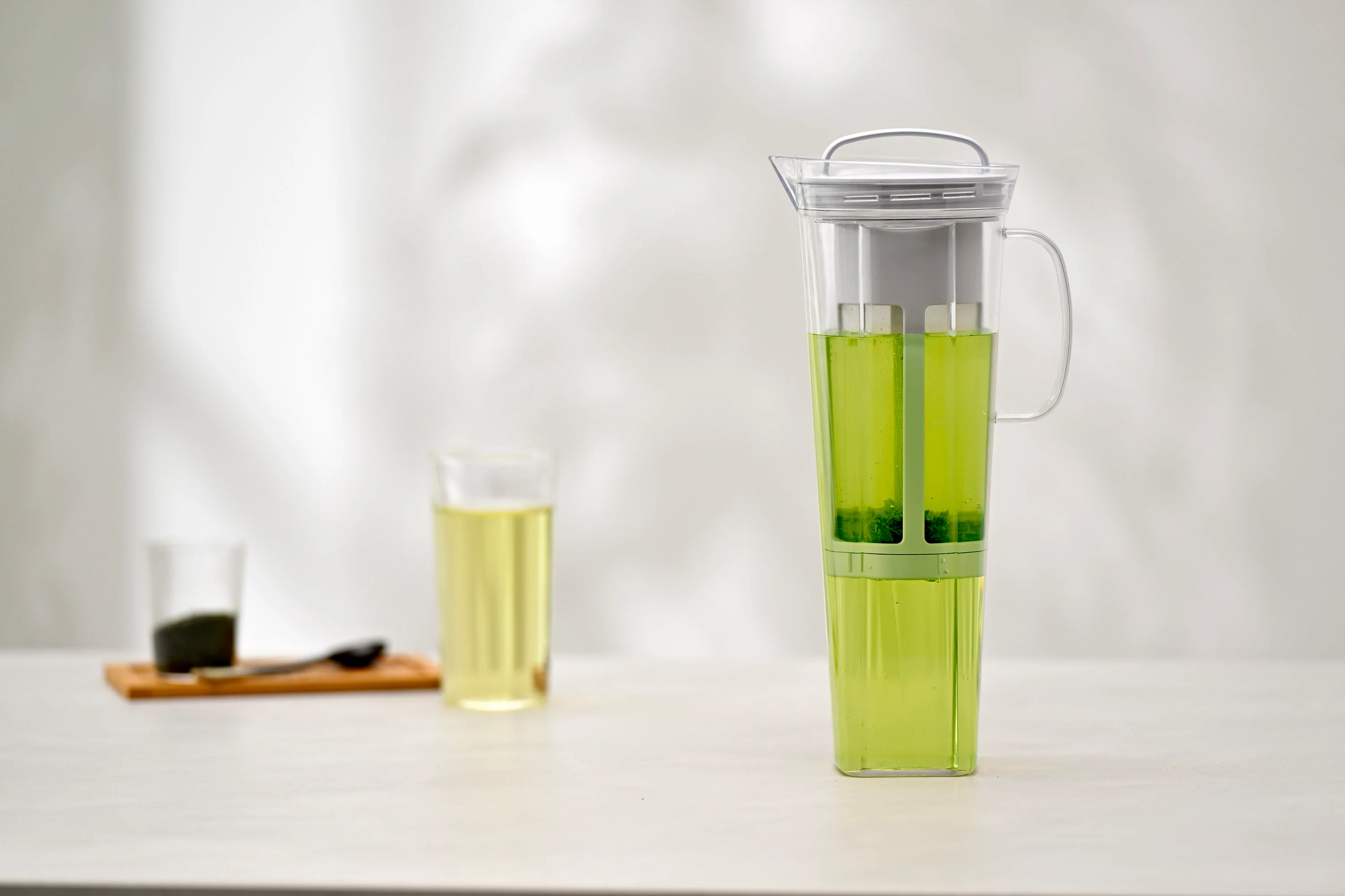 Cold Brew Tea Pitcher Lily - Image 5