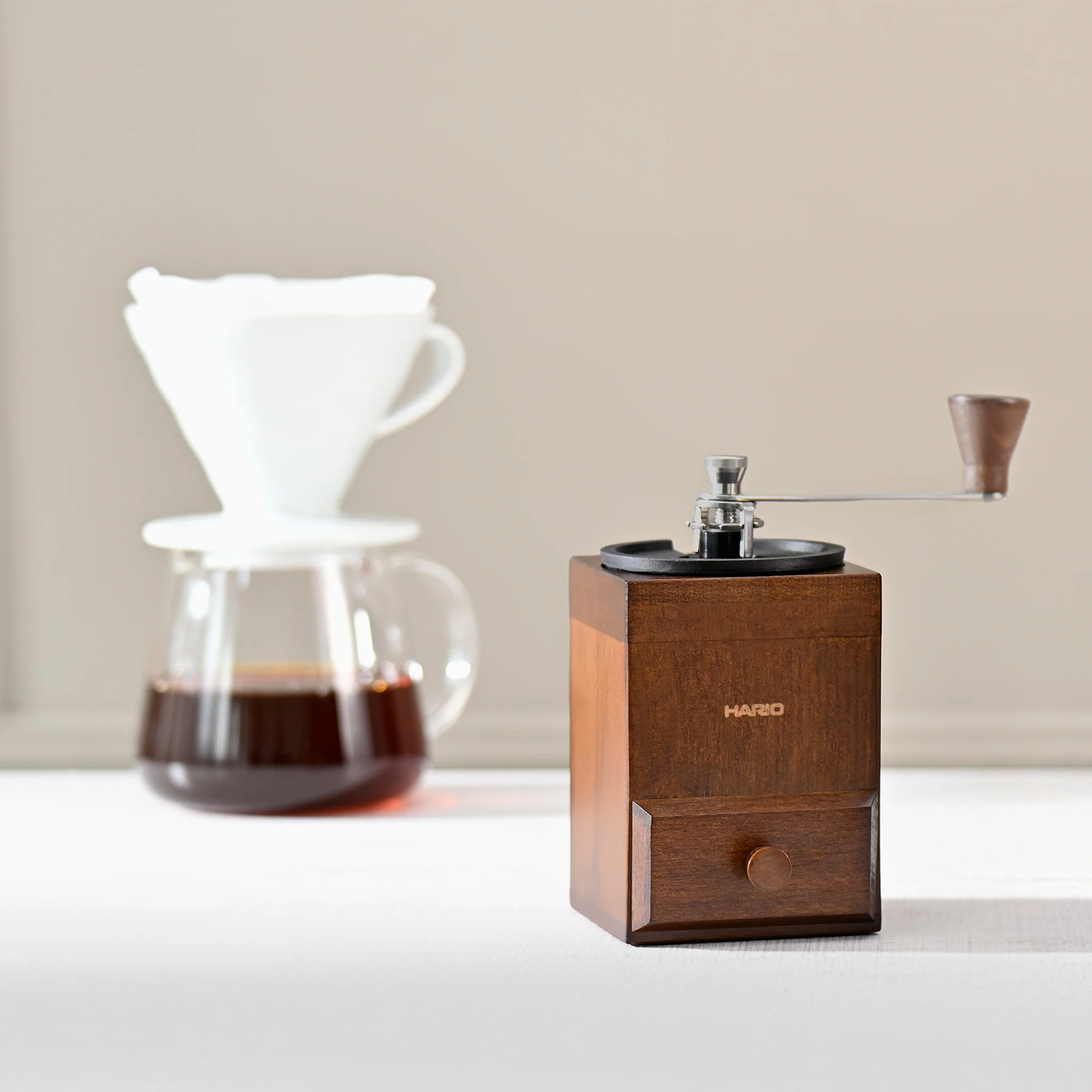 Coffee Mill Cube 1-2 Cups - Image 2