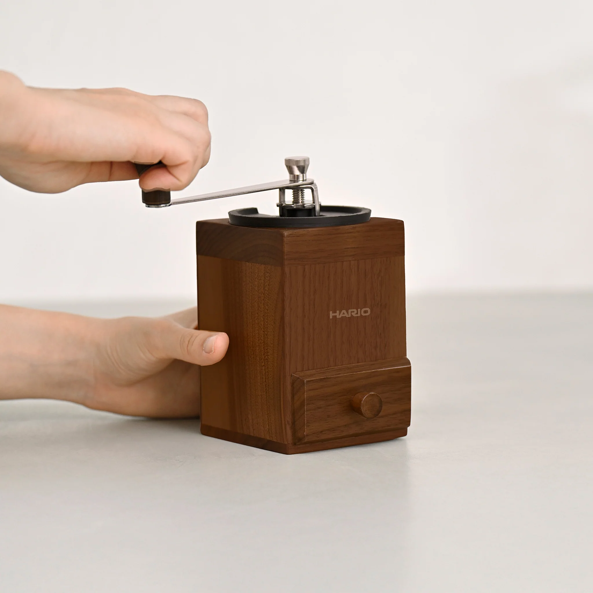 Coffee Mill Cube 1-2 Cups - Image 4