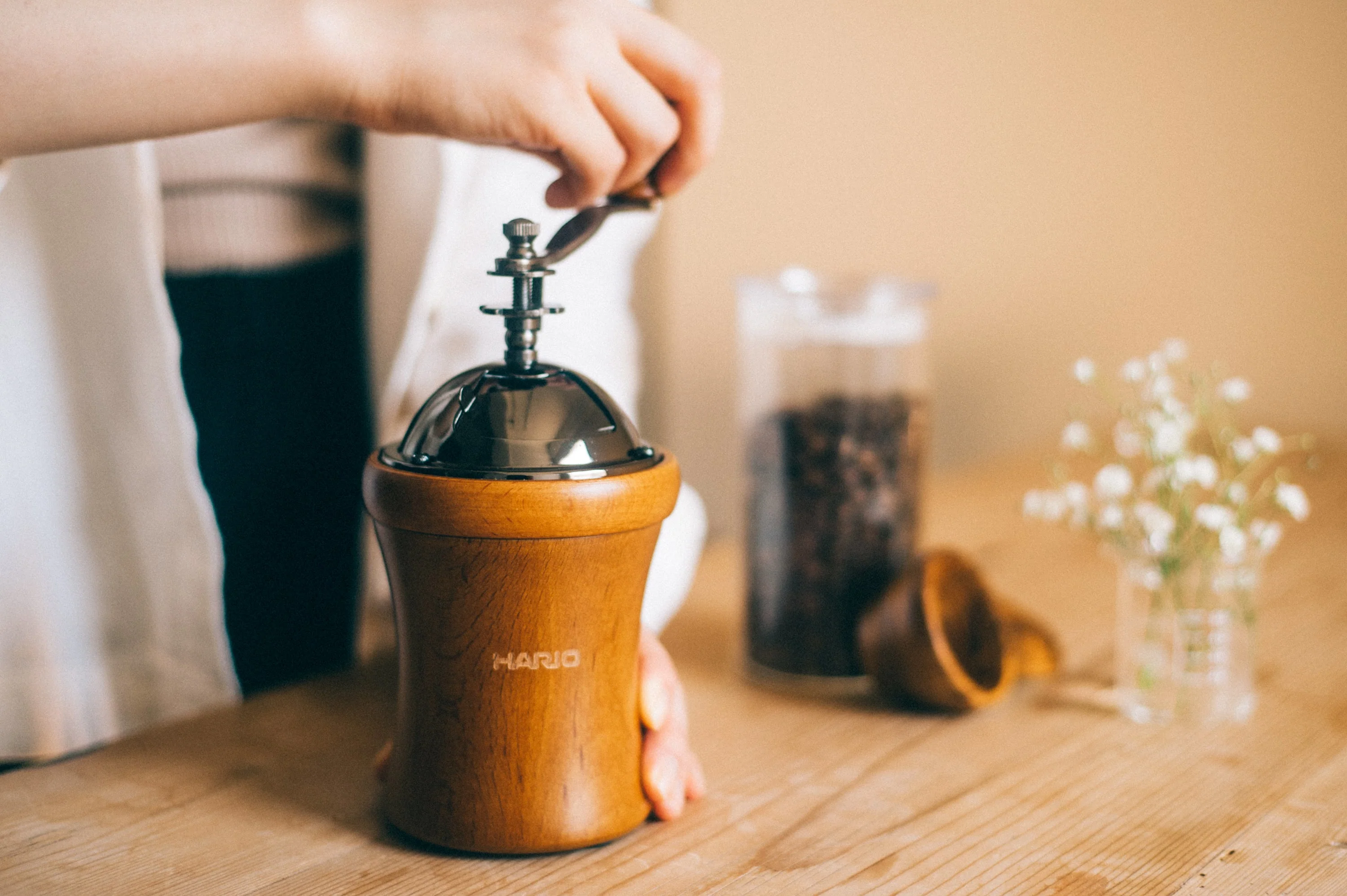 Coffee Mill "Dome" - Image 3