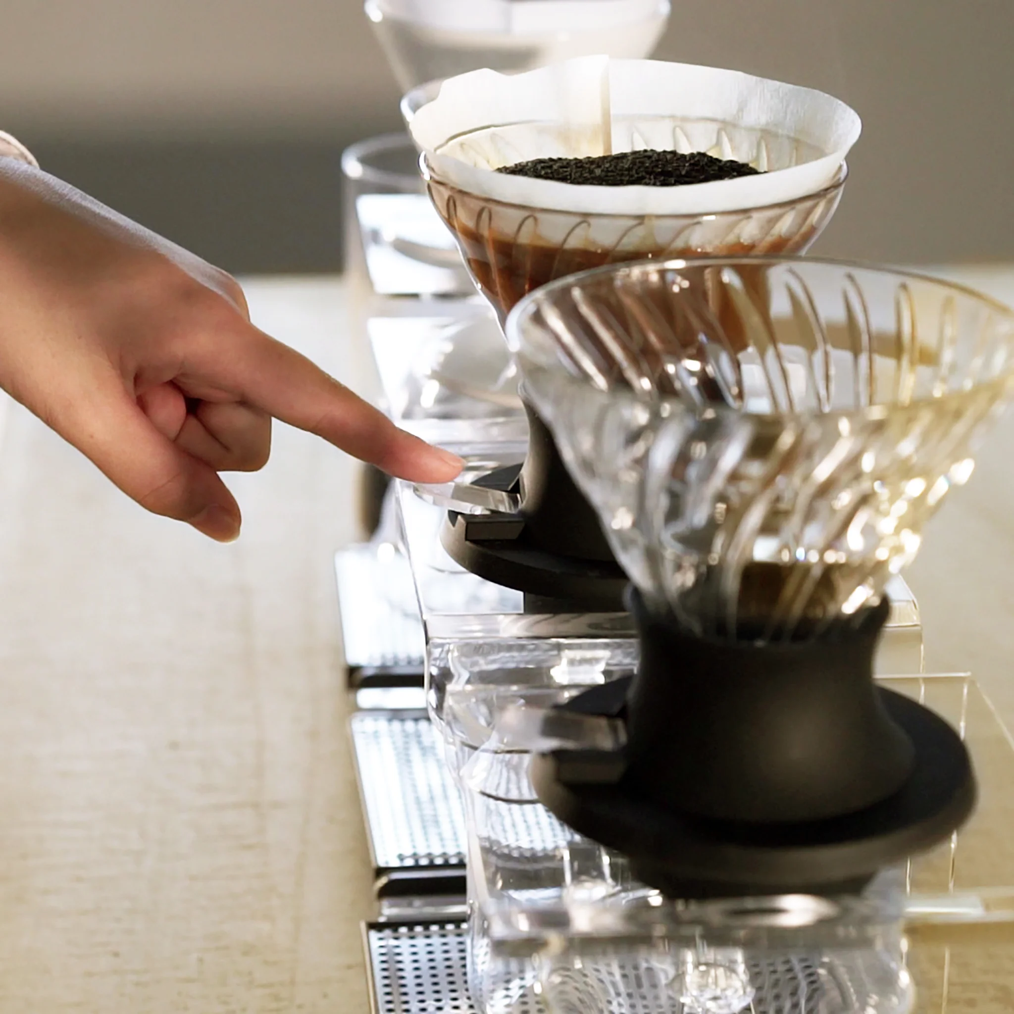 V60 Glass Switch Immersion Coffee Dripper 03 - Image 6
