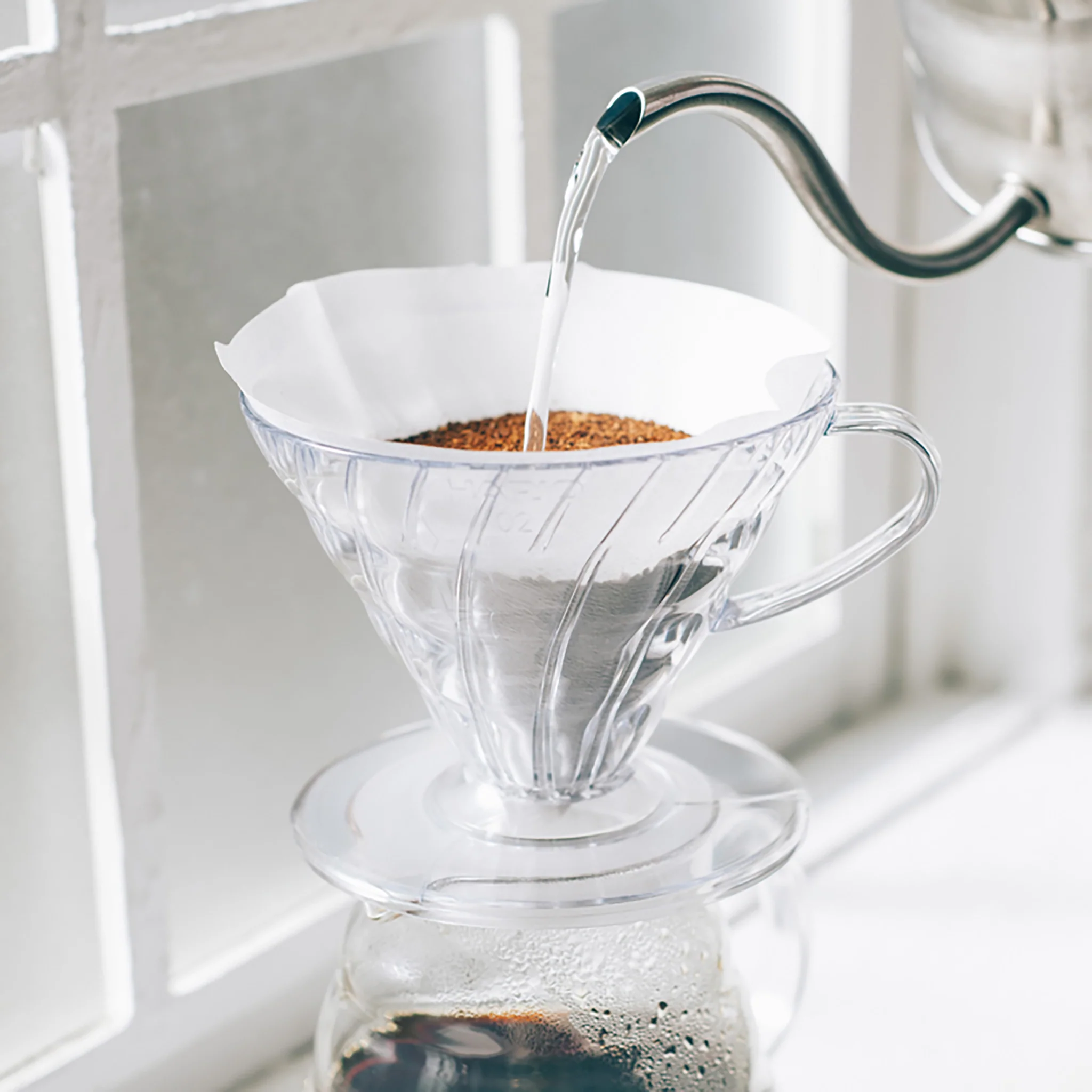 V60 Plastic Coffee Dripper 02 - Image 7