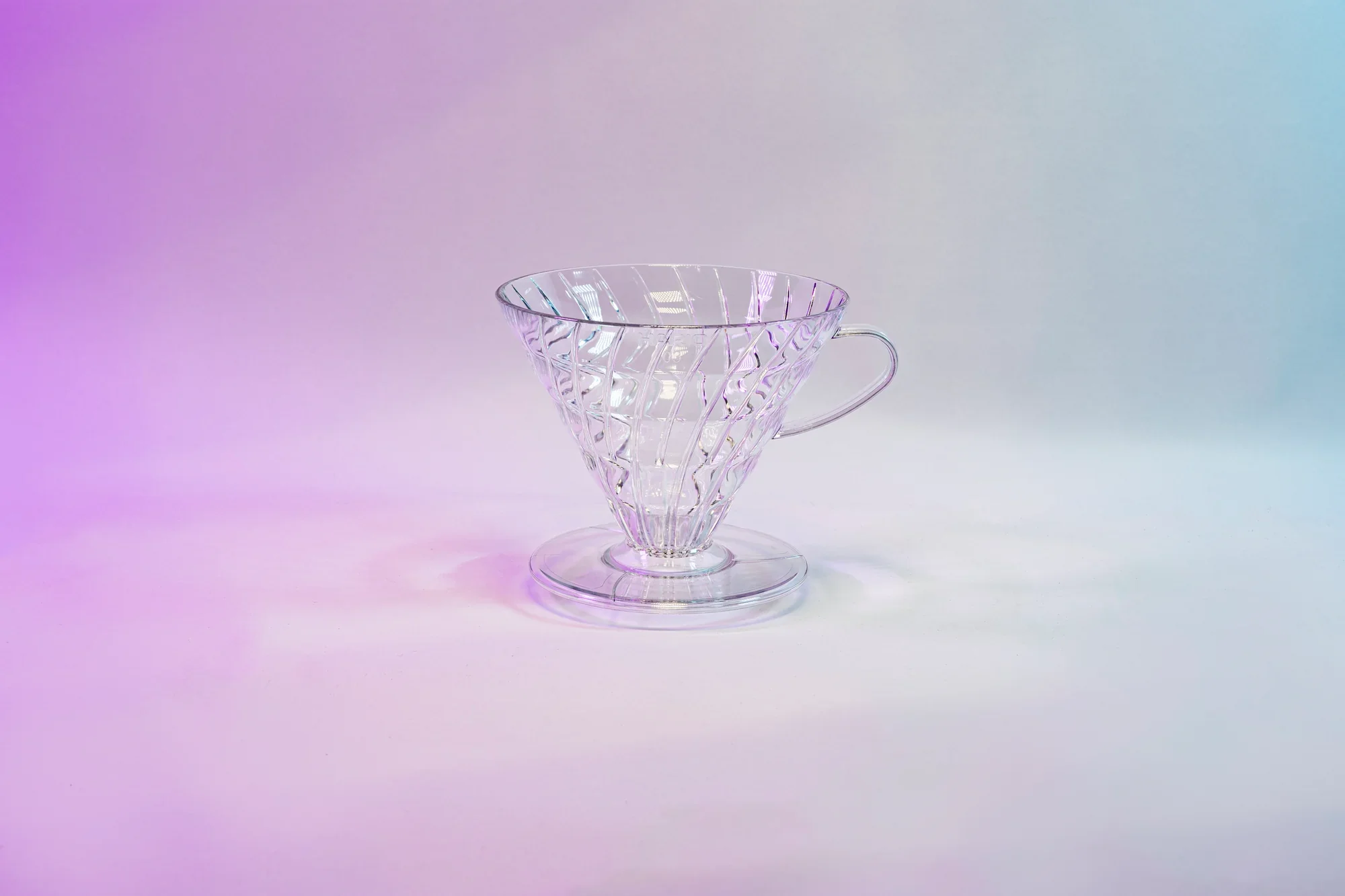 V60 Plastic Coffee Dripper 03 - Image 2