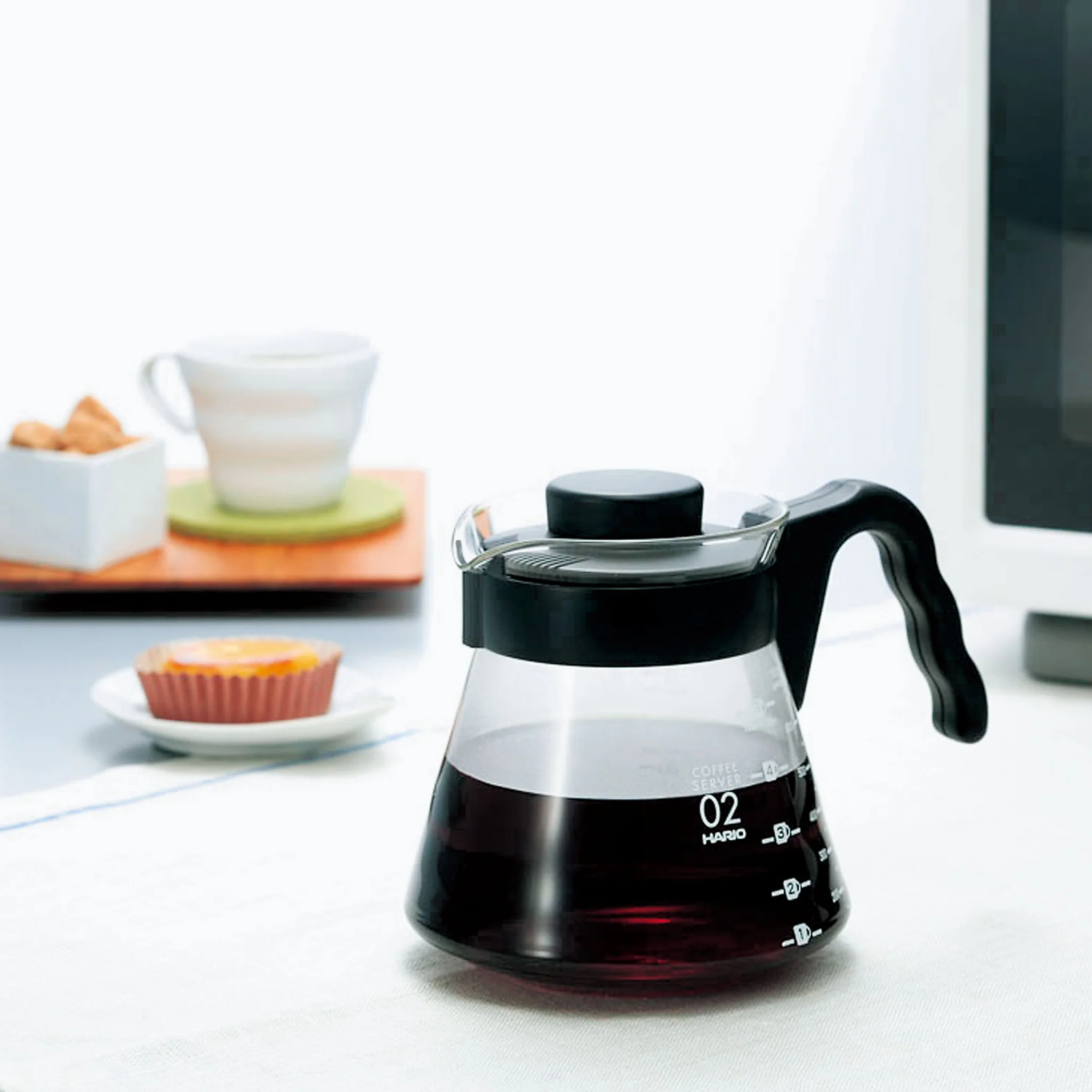 V60 Coffee Server - 700ml - Image 3
