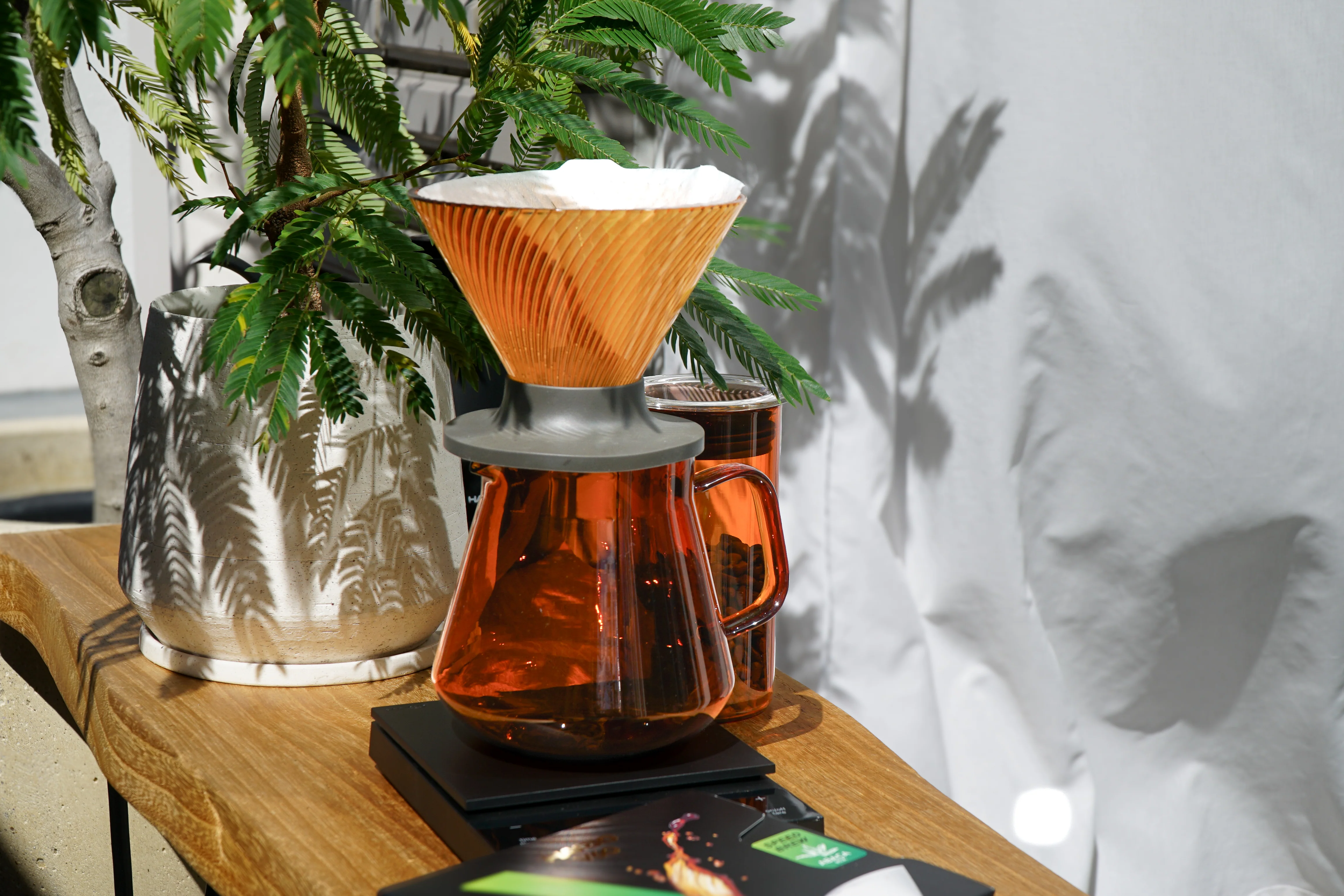 V60 Dripper NEO 01 Transparent / Amber - Image 11