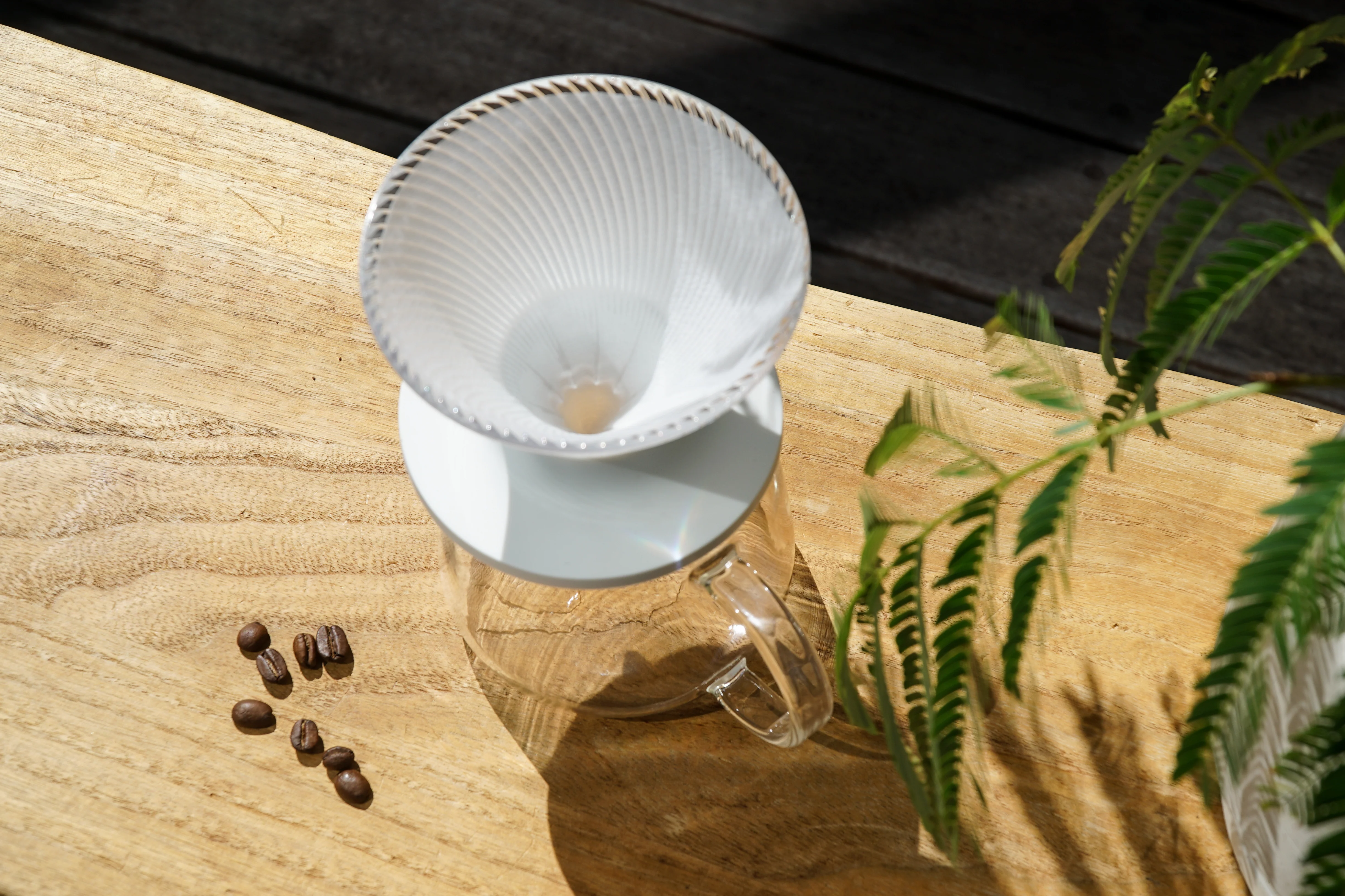 V60 Dripper NEO 01 Transparent / Amber - Image 3