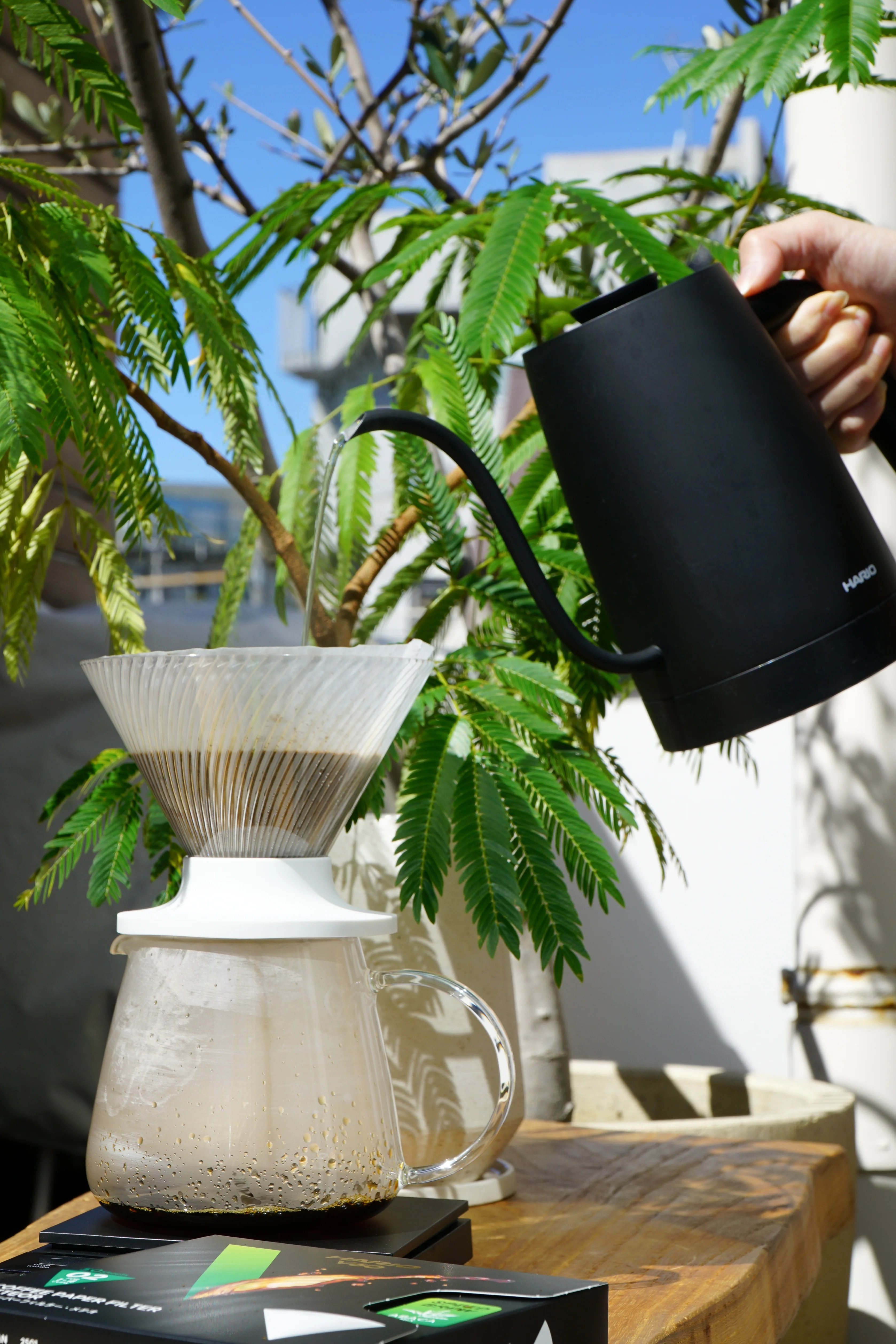 V60 Dripper NEO 01 Transparent / Amber - Image 4