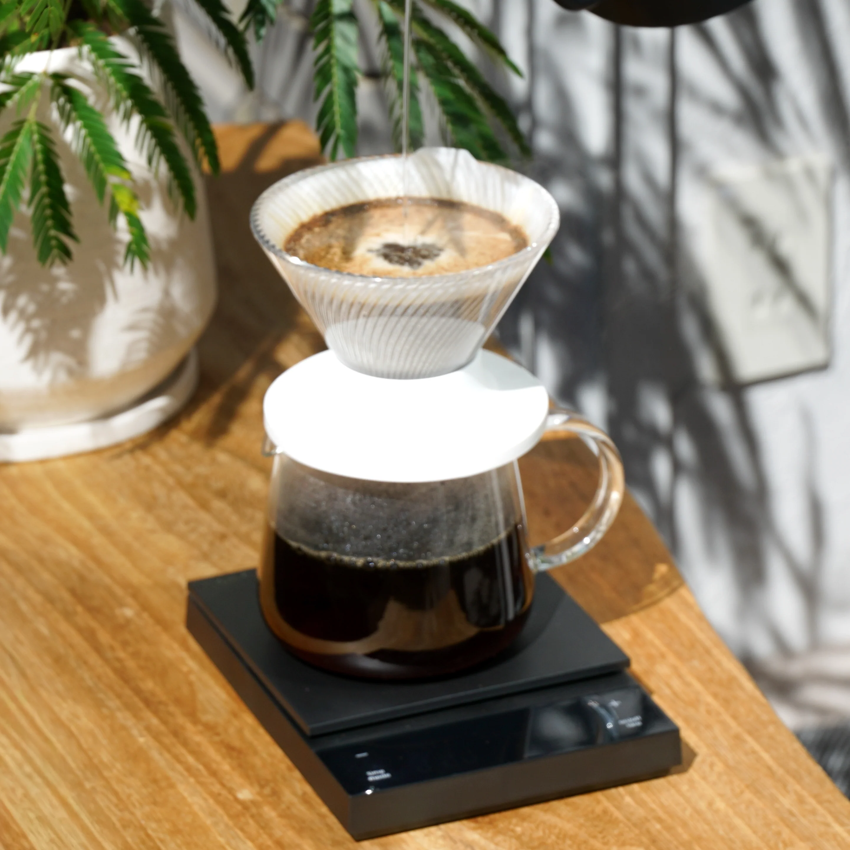 V60 Dripper NEO 01 Transparent / Amber - Image 5