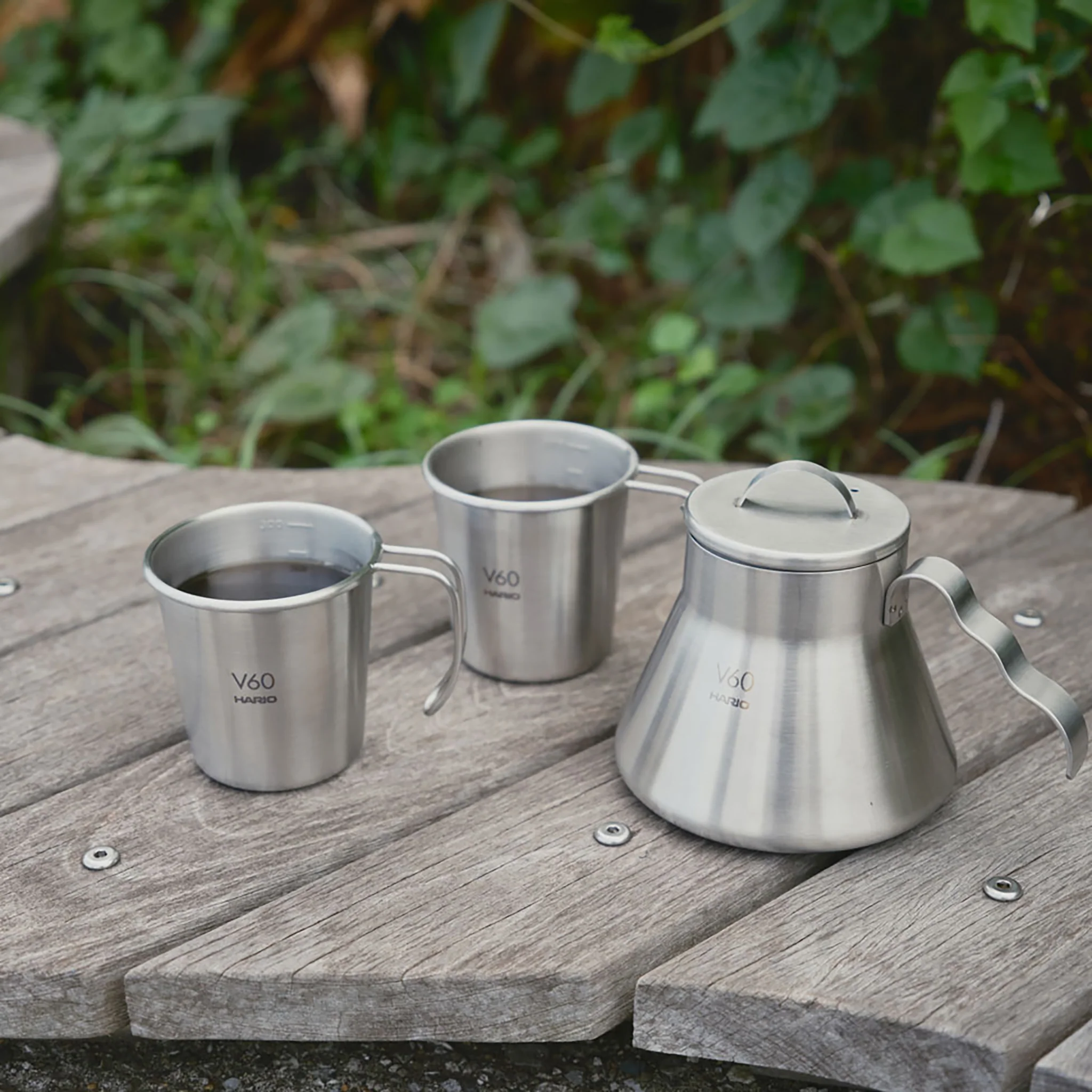 V60 Metal Coffee Server - Image 3