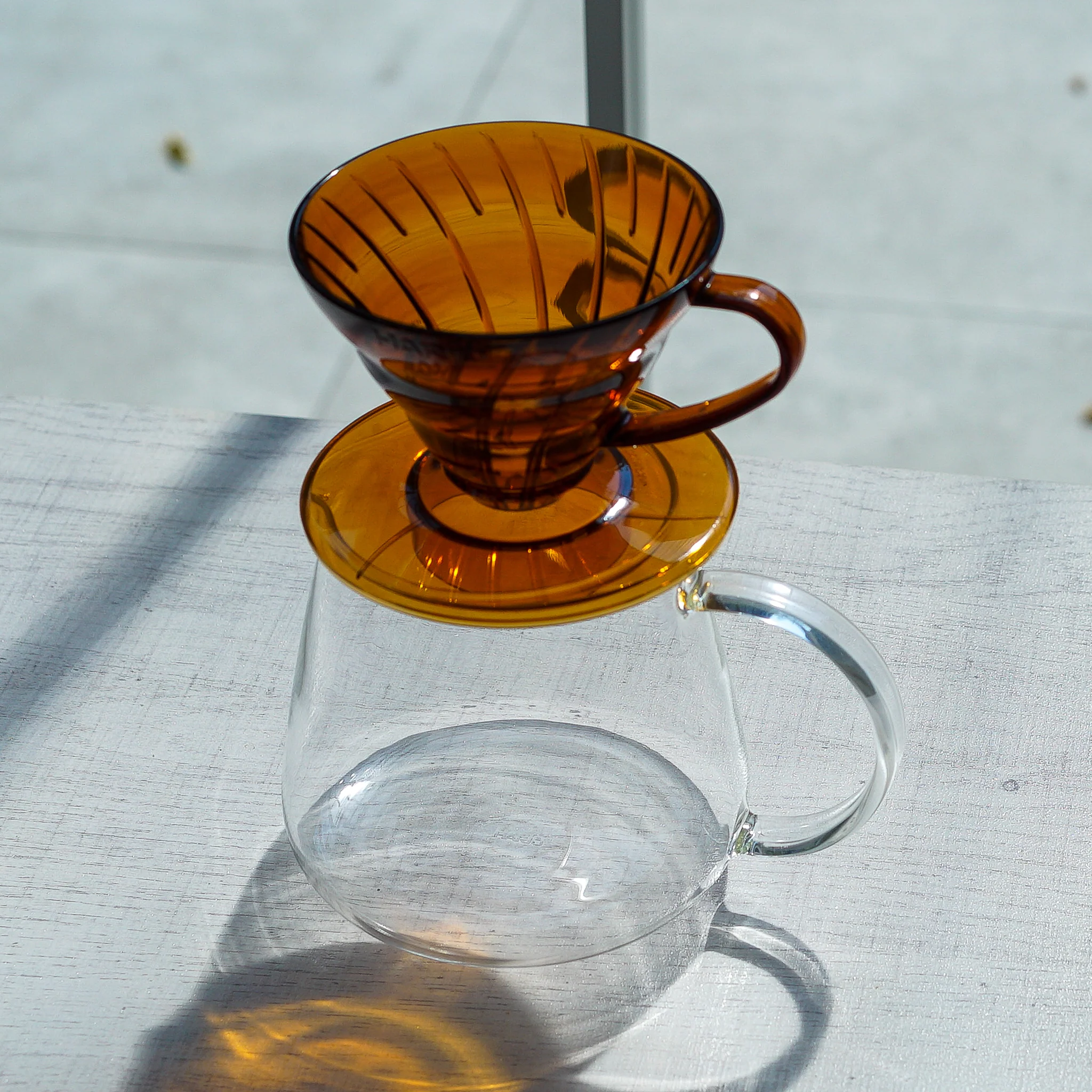 V60 Plastic Coffee Dripper 01 / Amber - Image 2